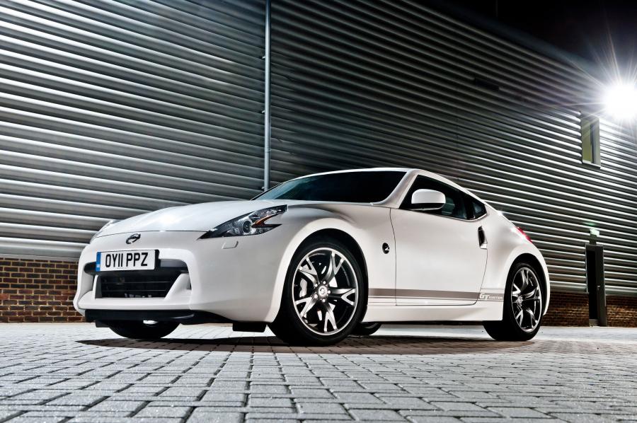  Nissan 370Z GT Edition 2011 года  (фото 13 из 36)